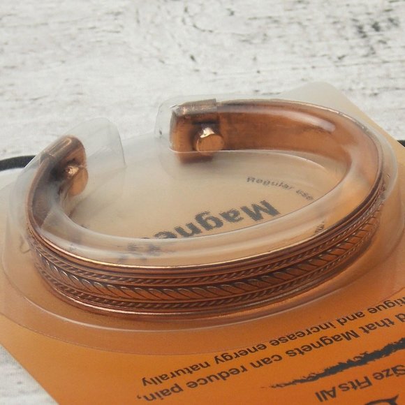 Magnetic Copper Bracelet Adjustable Cuff One Size Reduce Pain Fatigue Mens Women - Picture 1 of 3